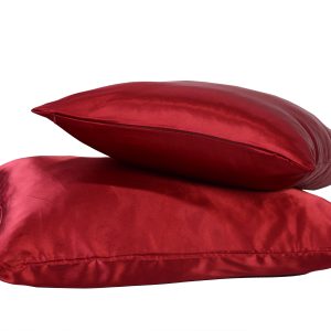 Burgundy red pillowcase